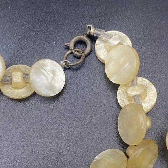 Vtg 54" Mother of Pearl 11 mm Button Necklace Natural Handmade Boho Folk Art - Picture 4 of 6
